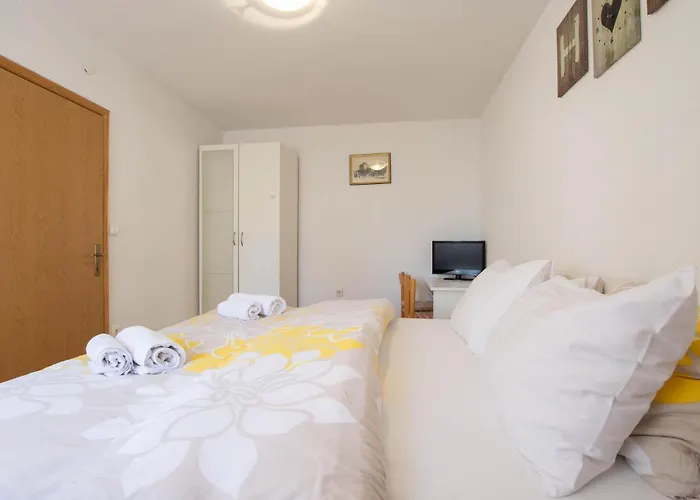 Сasa de vacaciones Beautiful In With Kitchen Split